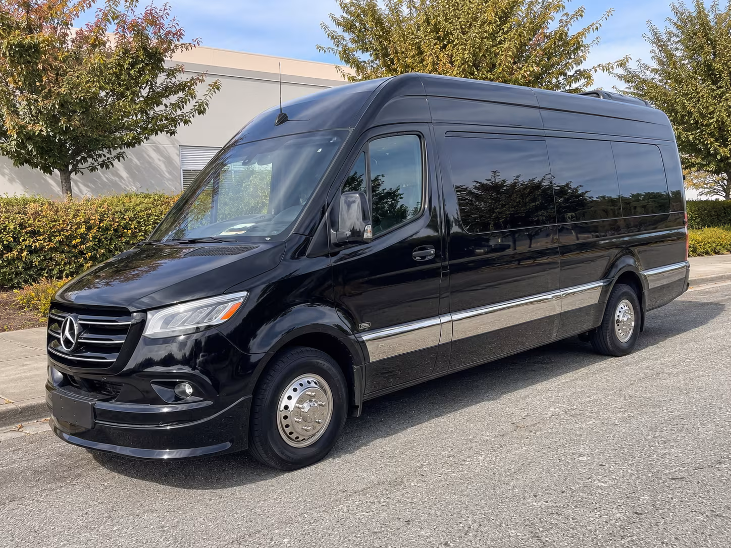 find the perfect transportation for your next corporate event 1