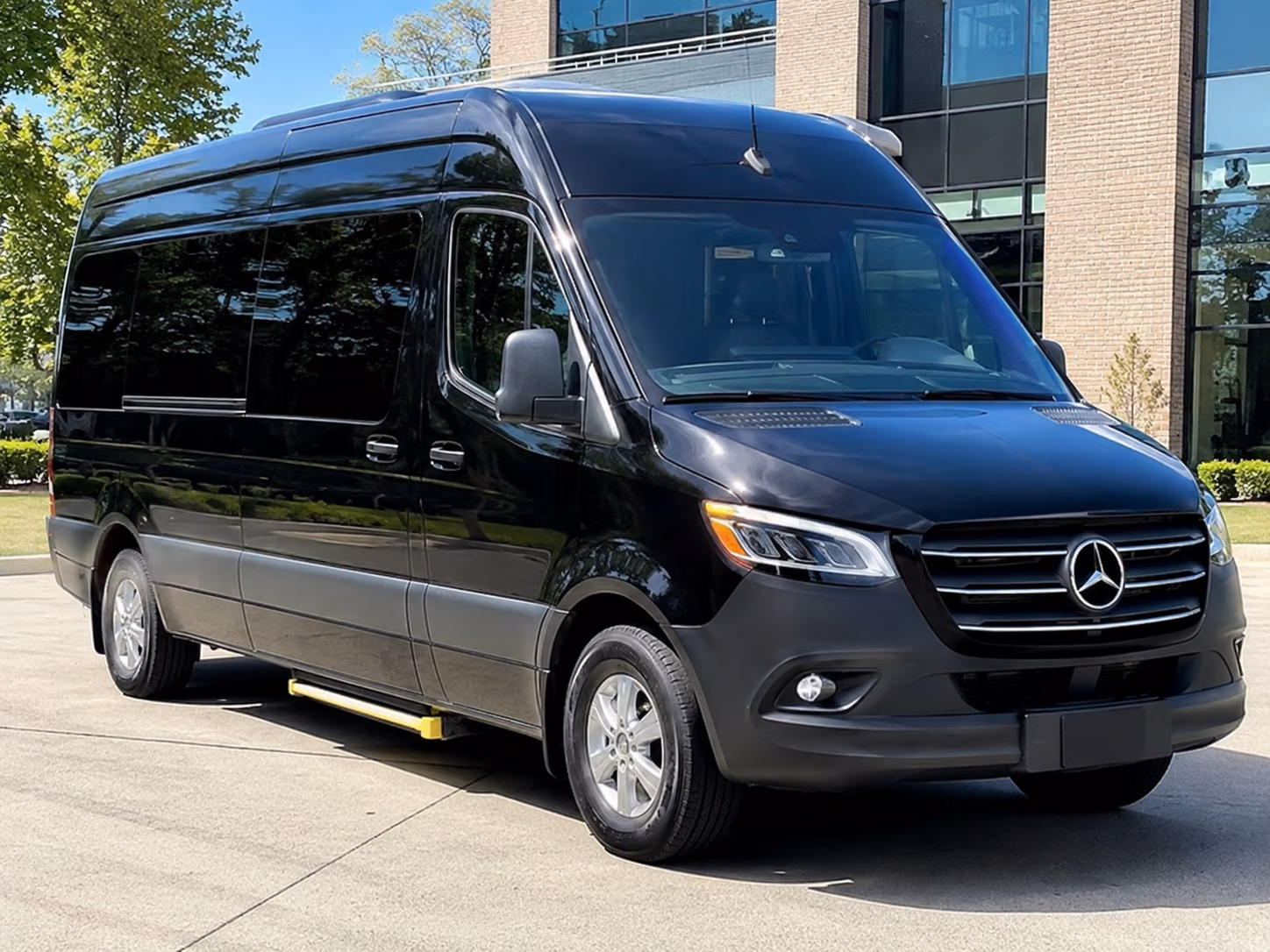 find the perfect transportation for your next corporate event 2